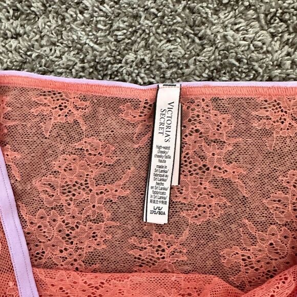 NWT Victoria’s Secret Angel Lace Ruffle High Waist Cheeky Underwear Size Large - Picture 4 of 6